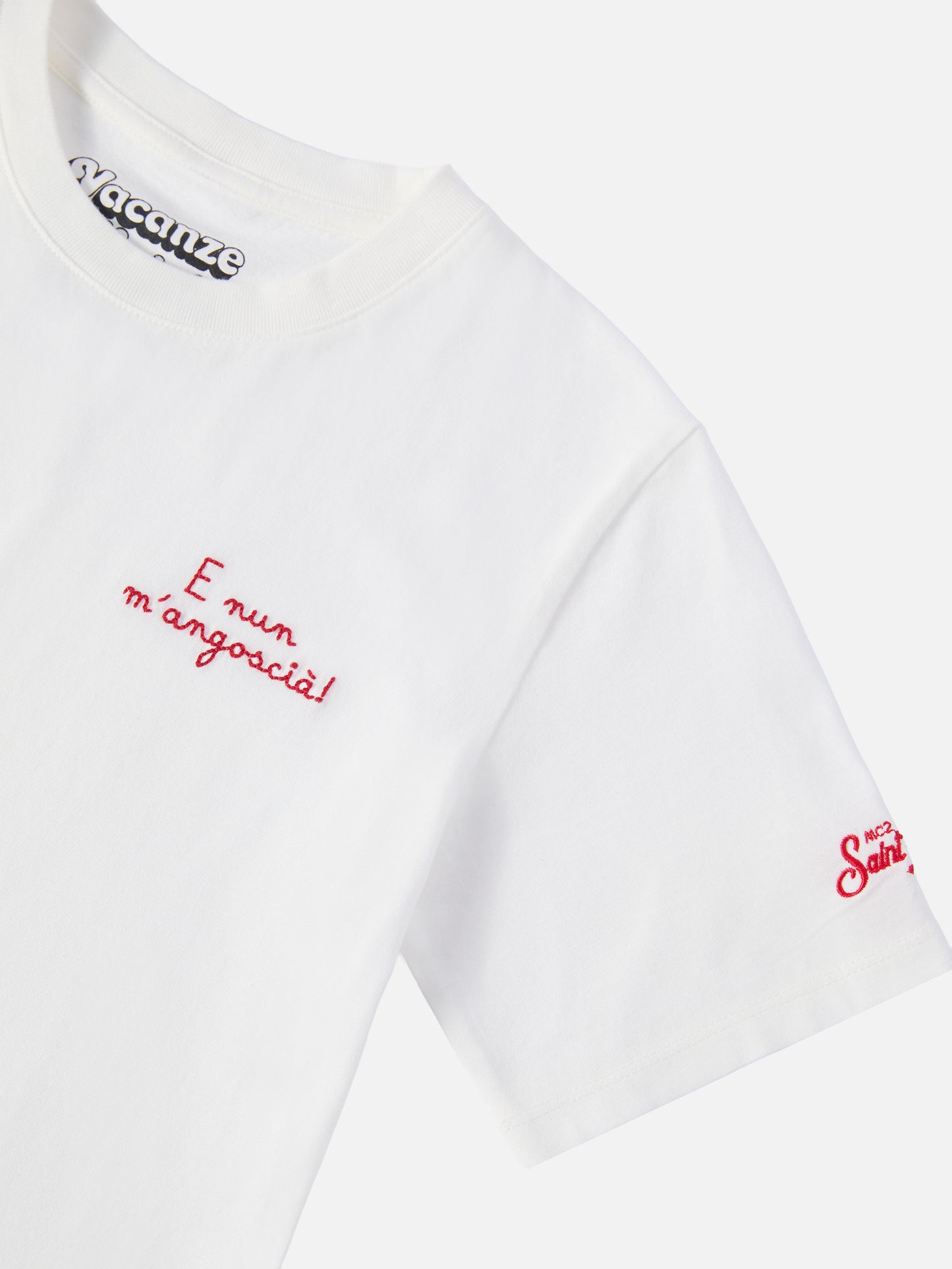 Cameron Warm winter cotton T-shirt in white with E nun m’angoscià embroidery | VACANZE DI NATALE SPECIAL EDITION