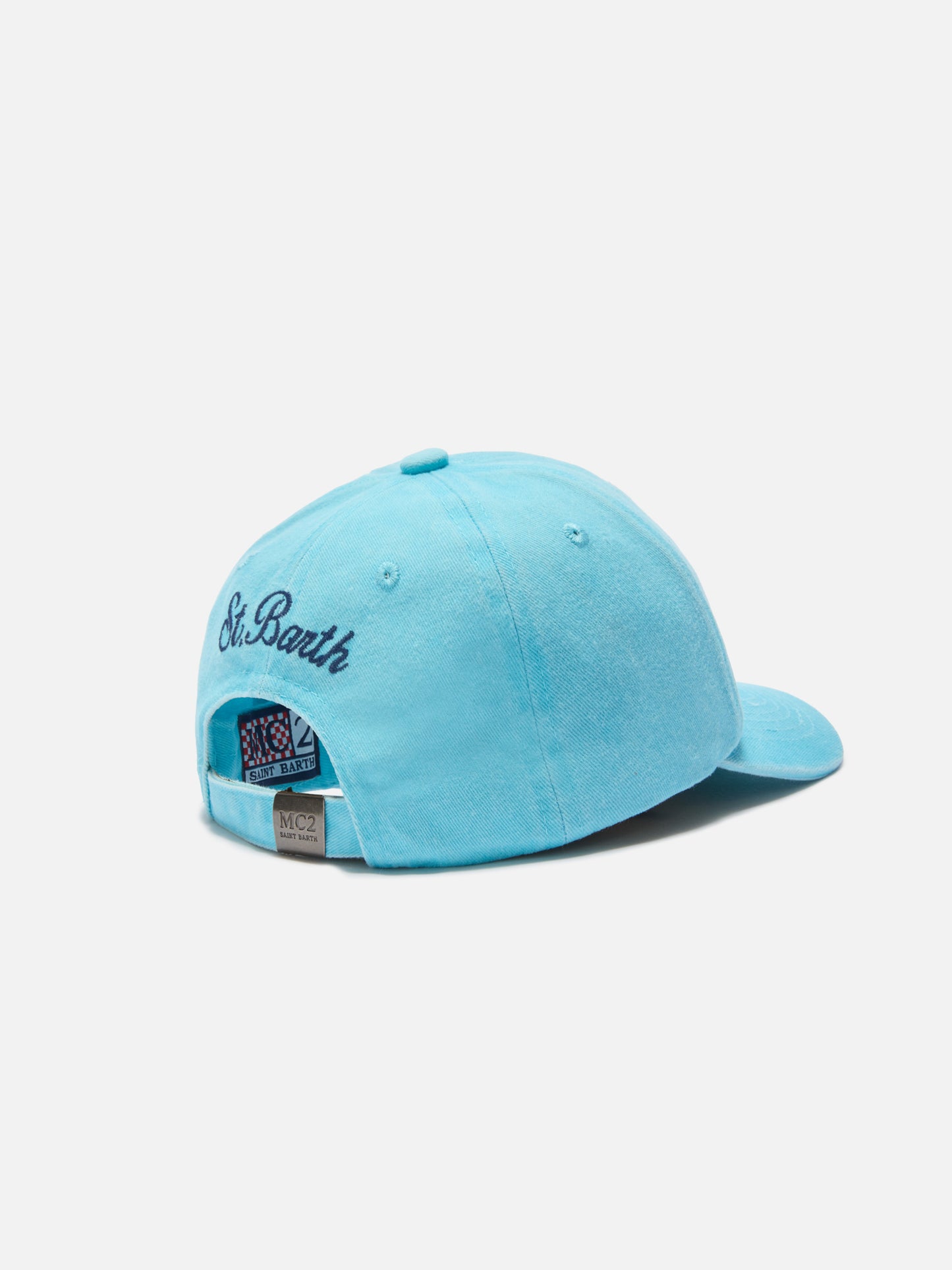 Davis Kappe mit Schirm aus hellblauer Baumwolle mit Bello e Monello-Stickerei