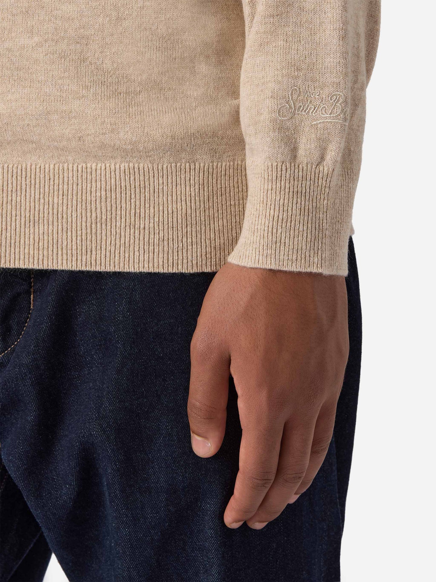 Crewneck sweater Heron Light with Va tutto al contrario embroidery