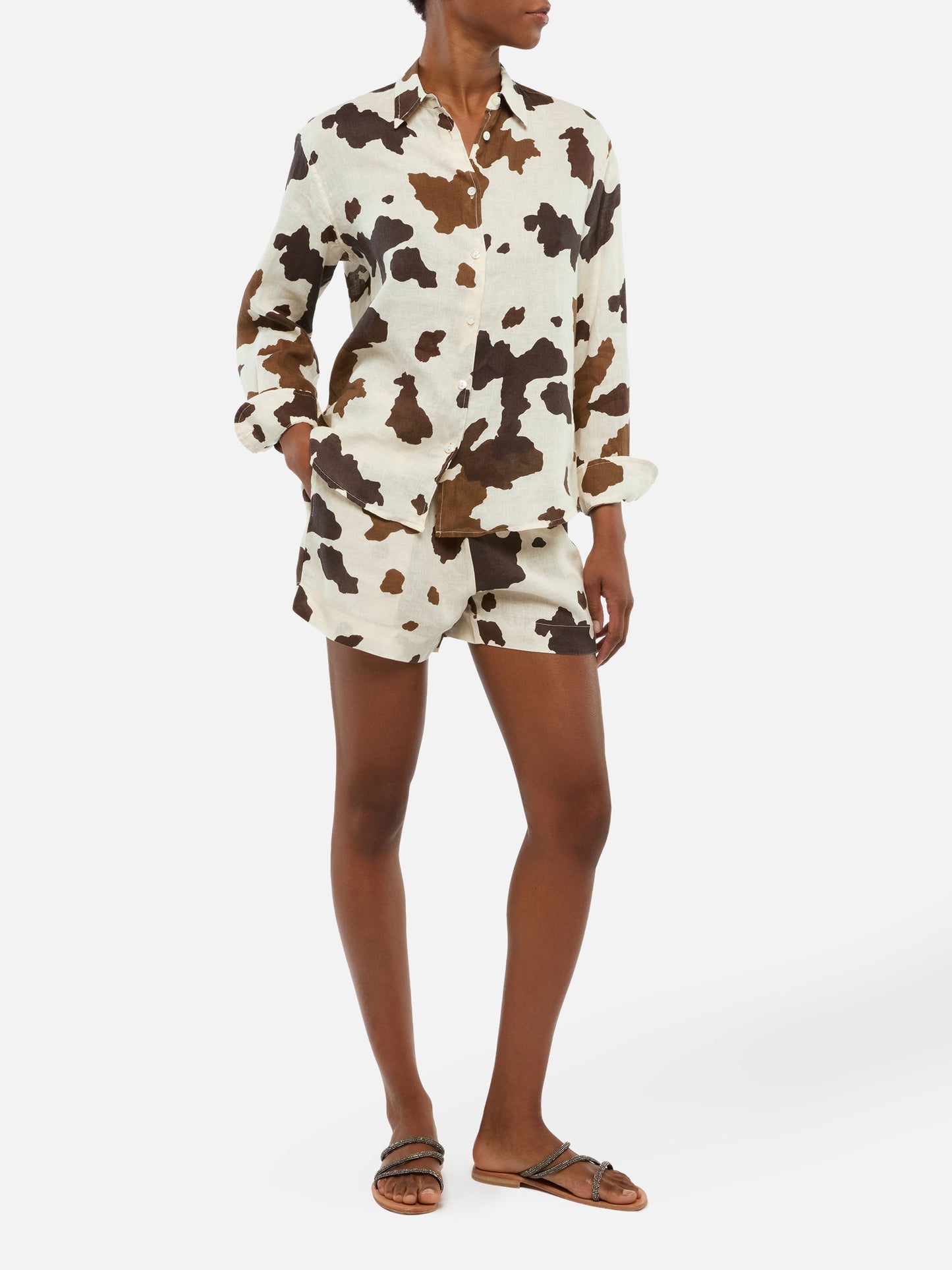 Camicia classica in lino Meredith con stampa muccata