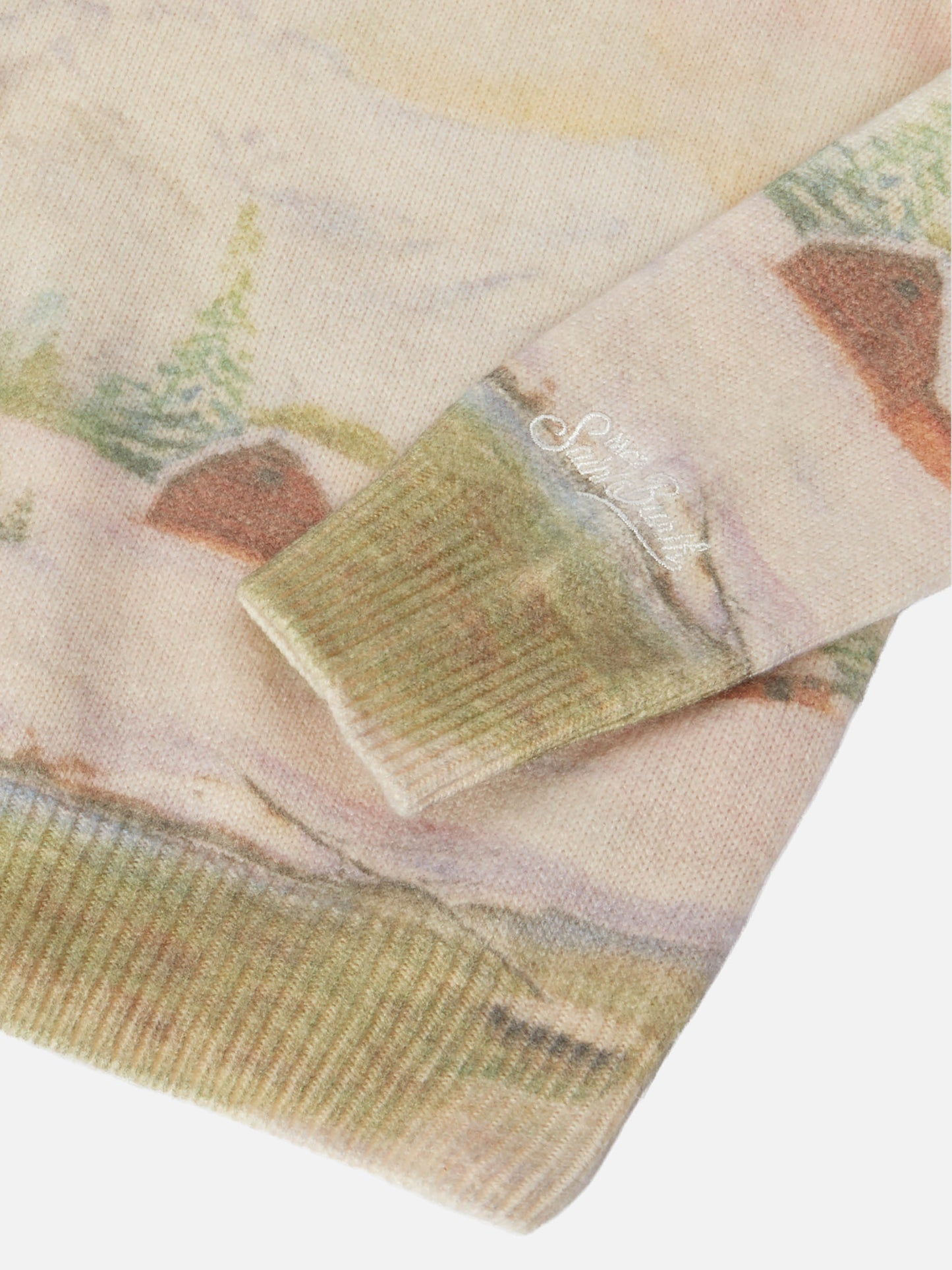 White crewneck Princess with mountain print and dreamland embroidery