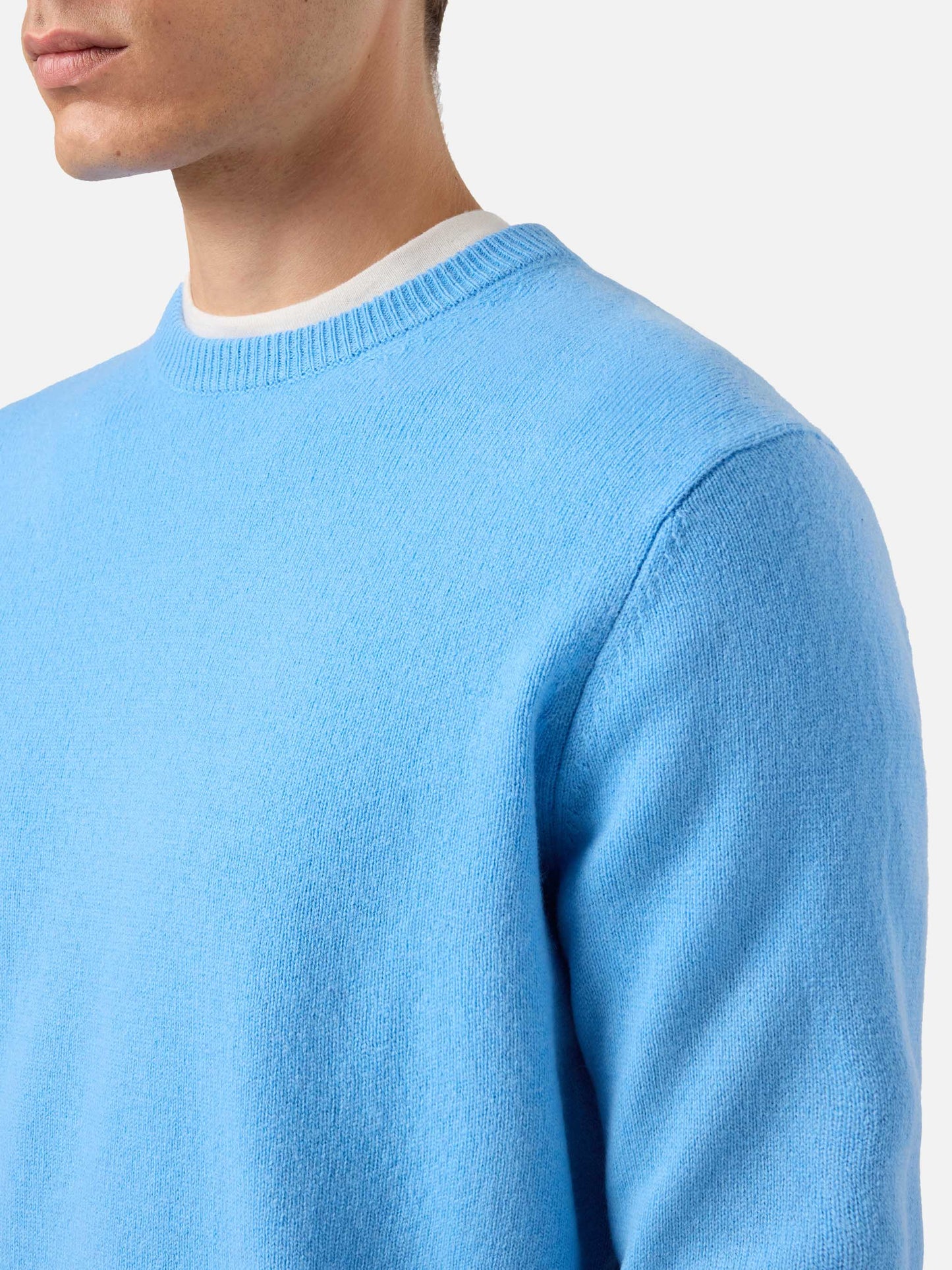 Regent 100% lambswool sweater in dusty blue