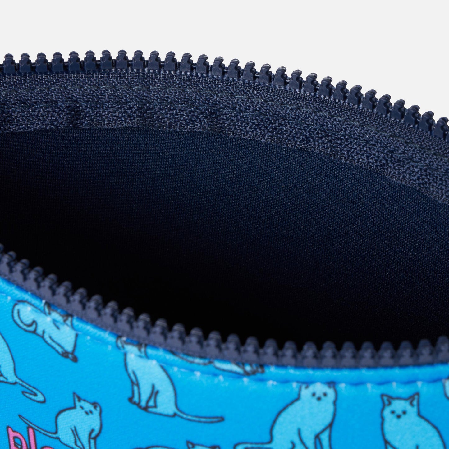 Aline scuba pochette with cats print