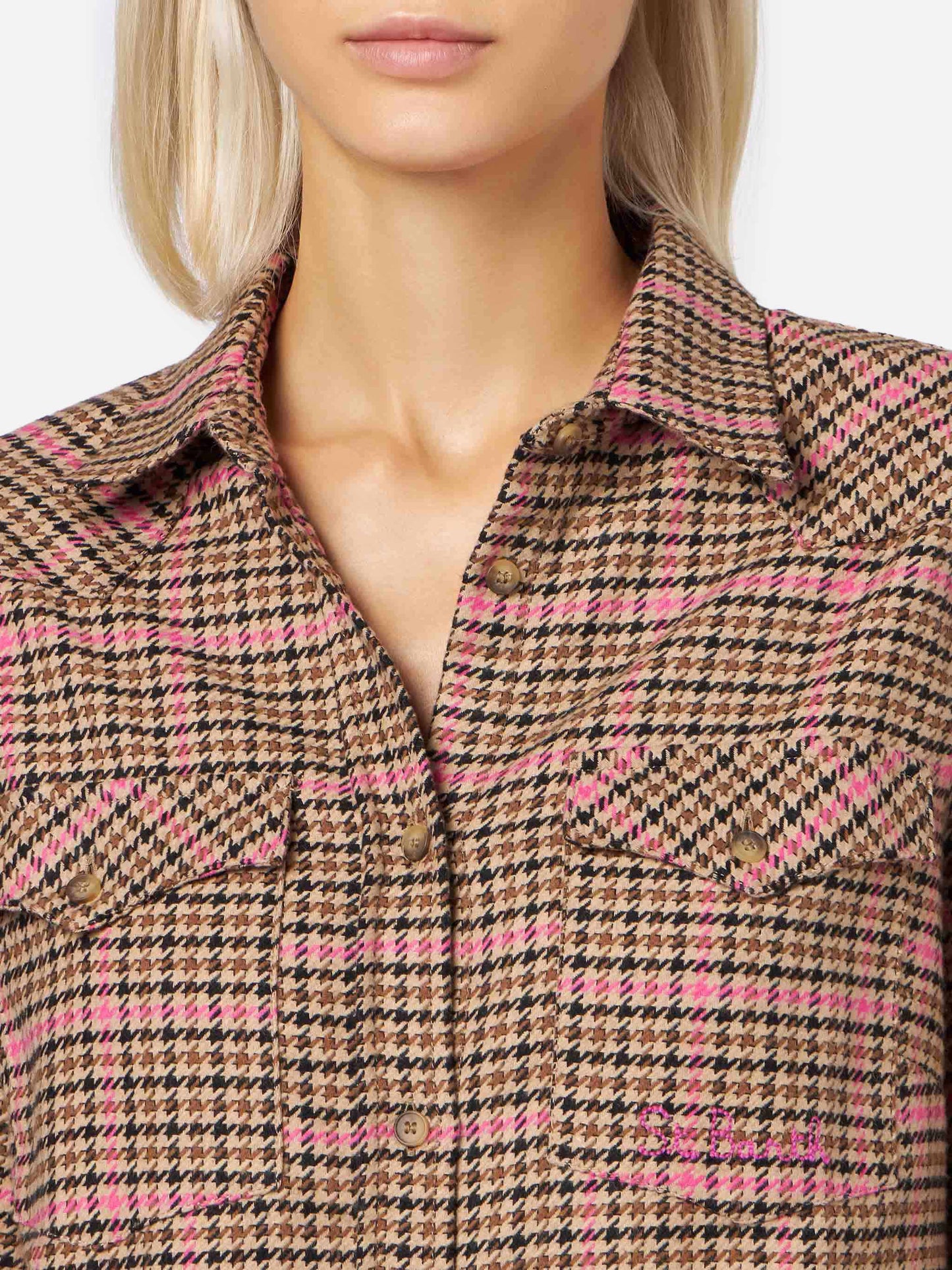 Woman overshirt with pied de poule print