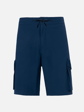 Marineblaue Bermudashorts aus technischem Stoff Deck