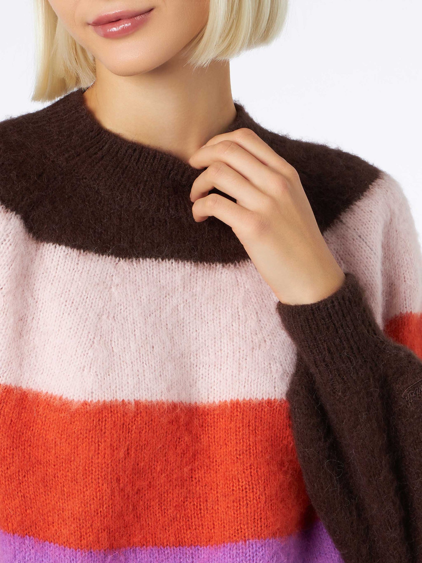 Maglione da donna morbida con colori sfumati