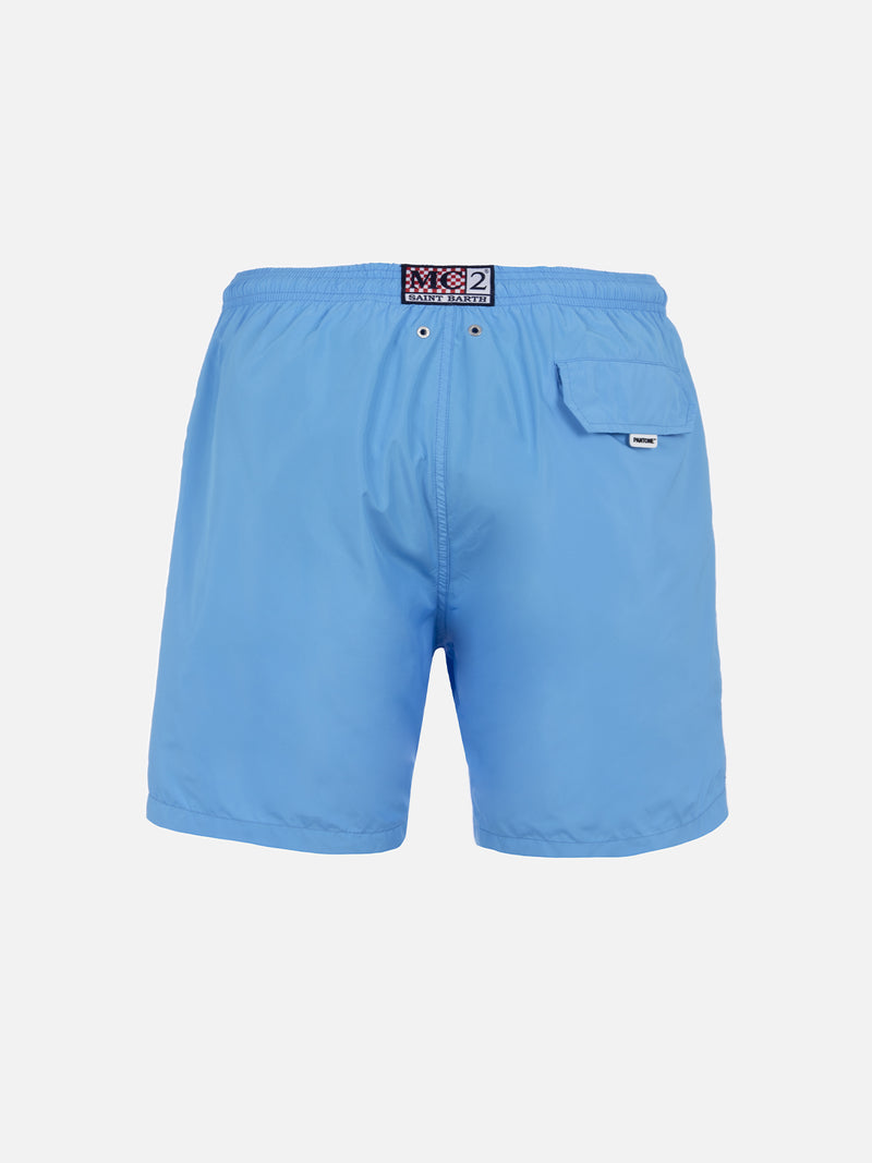 Aquablaue Badeshorts für Herren aus leichtem Stoff Lighting Pantone | PANTONE-SONDERAUSGABE