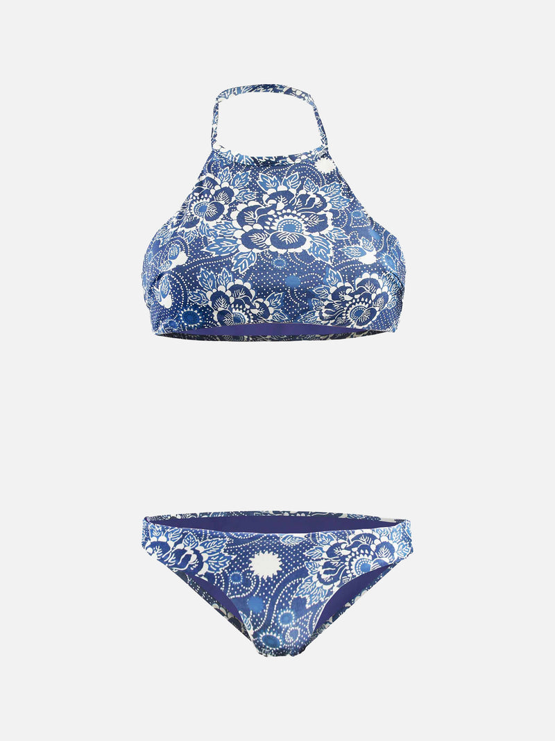 Hochgeschlossener Bikini mit Denim-Blättern