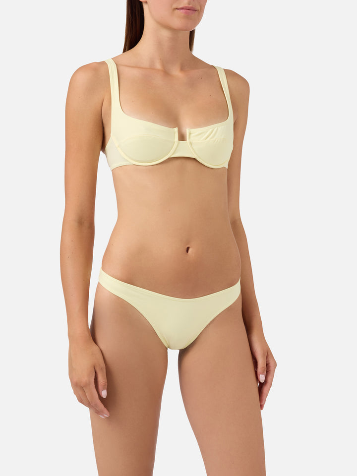 Bikini balconette Amira Naomi butter yellow en couleur unie 