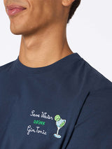 T-shirt da uomo in cotone pesante Arnott con ricamo Save water drink Gin Tonic