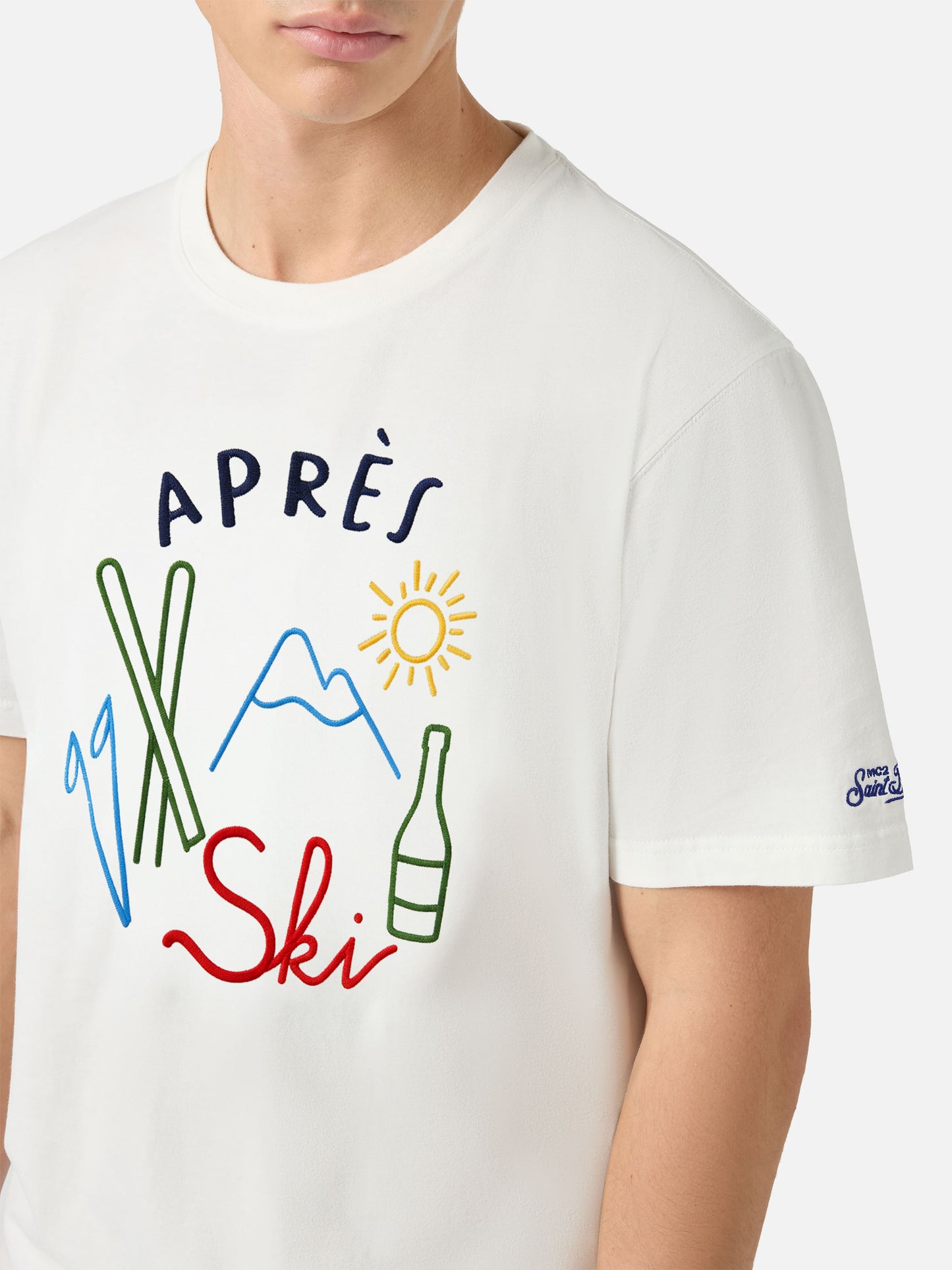Arnott Warm Winter-Baumwoll-T-Shirt in Weiß mit Après-Ski-Stickerei