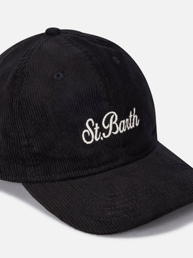 Schwarze Kappe aus Baseball Cord mit Logostickerei 