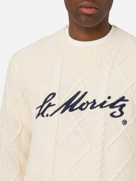 Cremefarbener Rundhalspullover aus Zopfstrick mit St. Moritz-Stickerei | Special edition 