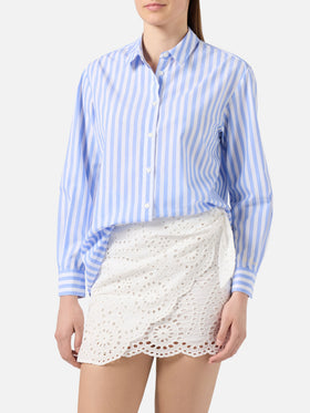 Brigitte cotton shirt with light blue stripes and Bollicine Please! Embroidery