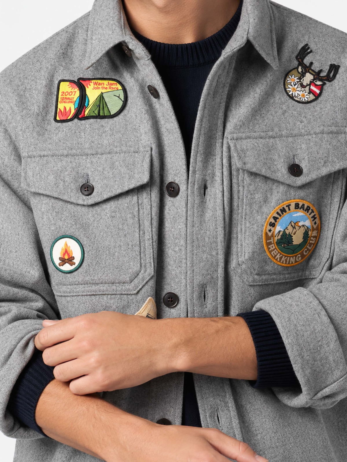 Overshirt Burton grigio chiaro melange in misto lana con patch da viaggio