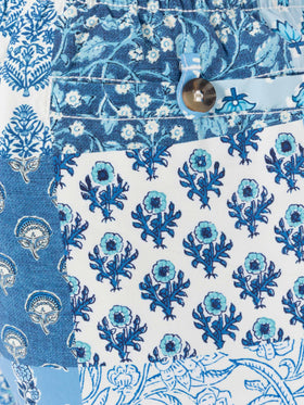 Mittellange Badeshorts Caprese Jr mit Blumenprint