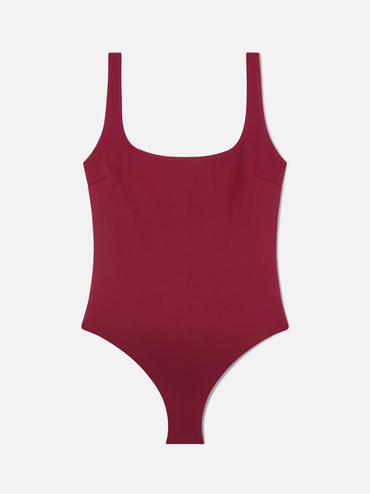 Bañador de una pieza Cassandra con escote cuadrado en color burdeos 