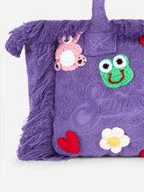 Colette – weiche Handtasche aus violettem Frottee mit mehreren Patches | BEEPY BELLA SPECIAL EDITION