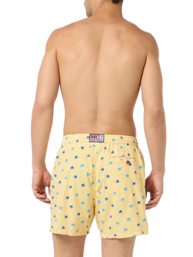 Man Comfort Light Badeshorts mit Seestern-Print