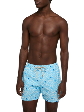 Comfort Light swim shorts with sea turtle print