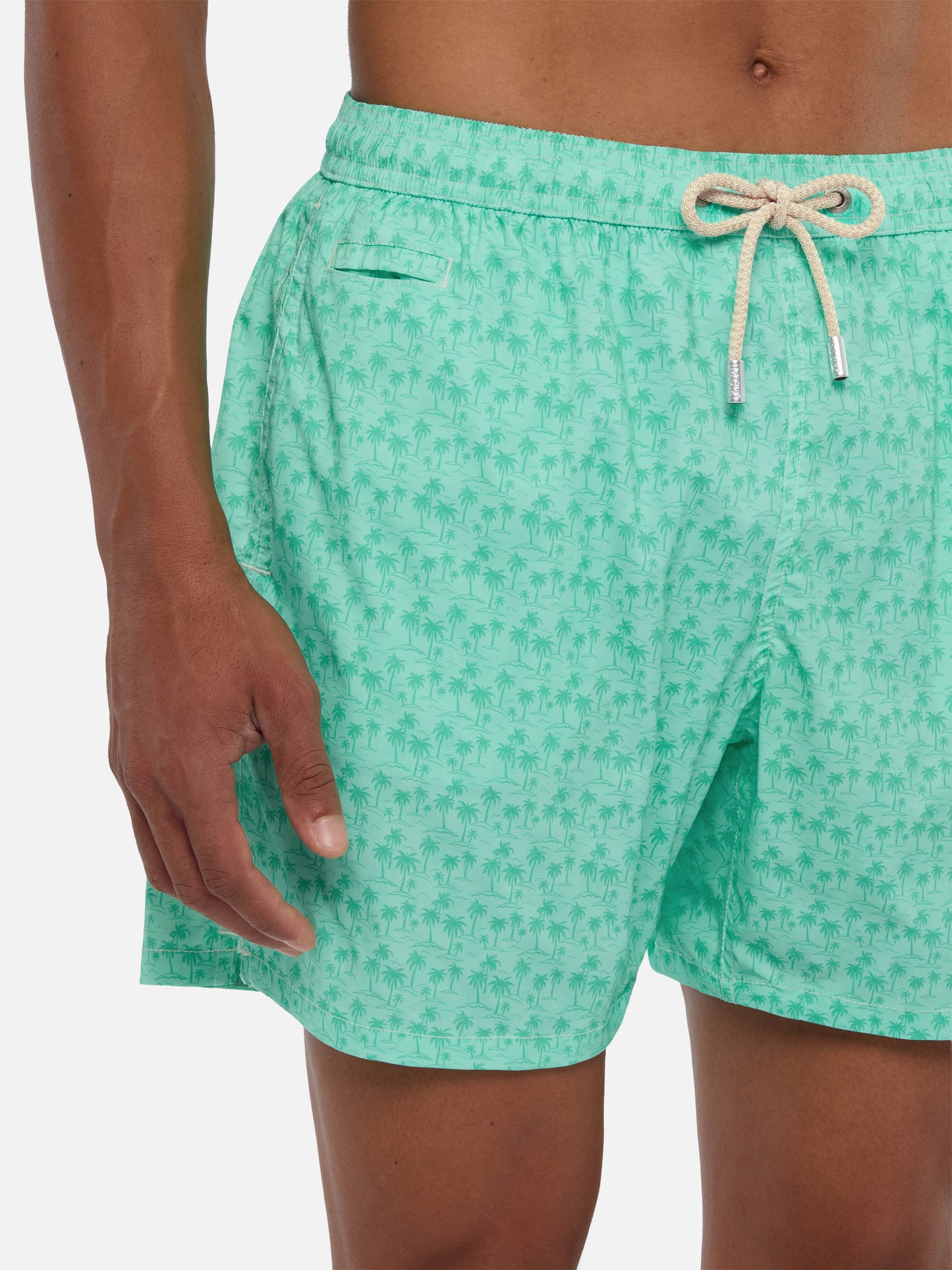 Comfort Light swim shorts with palms print