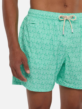 Comfort Light swim shorts with palms print