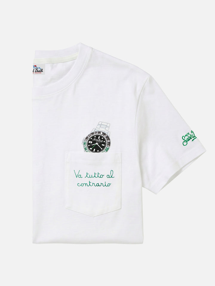 Connor cotton T-shirt in white with Va tutto al contrario pocket embroidery