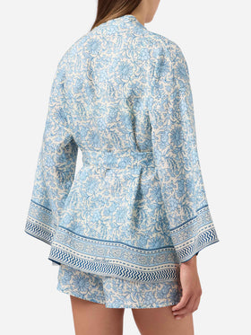 Kimono corto Carly de seda con estampado batik floral 
