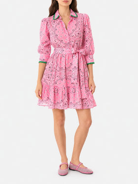 Vestido corto Daisi de algodón con estampado bandanna y bordados 