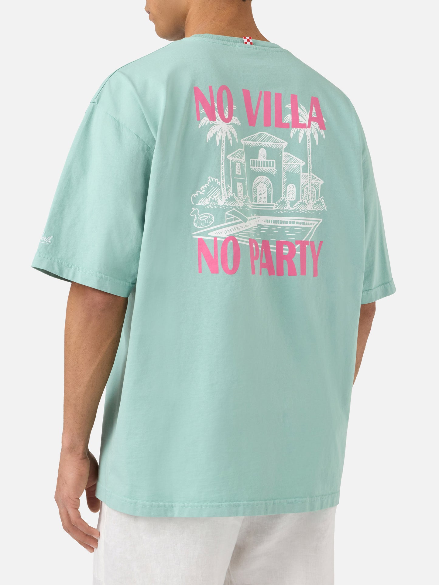 T-shirt Delmar verde con stampa No Villa No Party e maxi grafica sul retro
