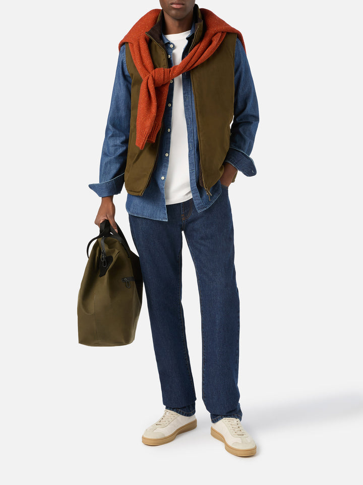Green Edgar waxed vest with teddy lining