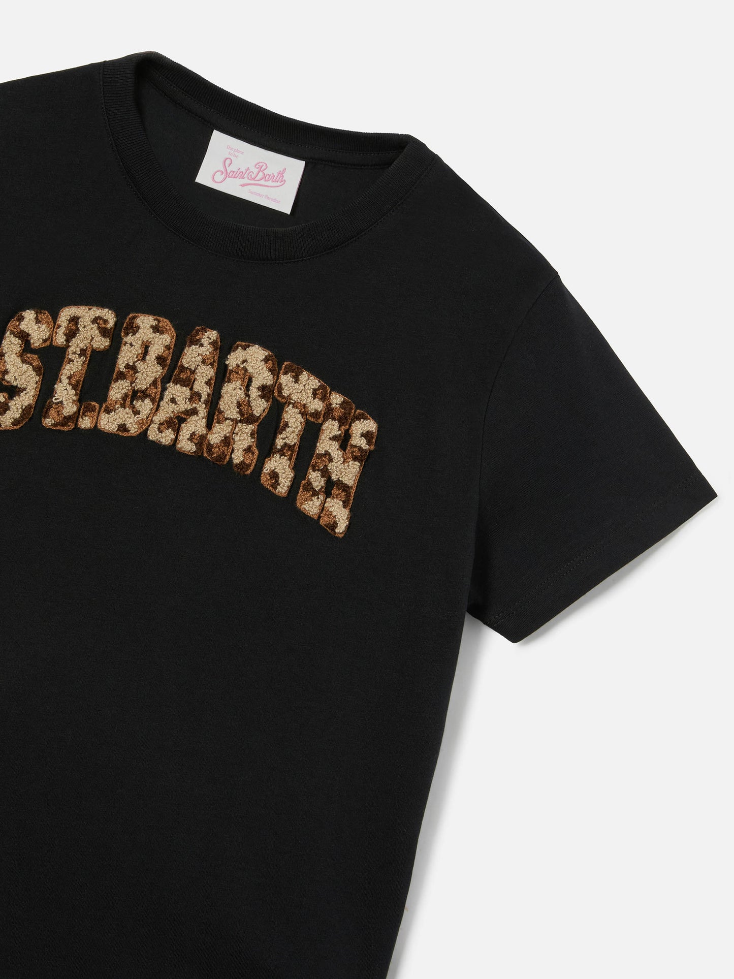 Elly T-shirt in black cotton with animal print logo patch