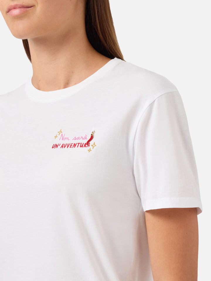 T-shirt Emilie blanche avec broderie Non sarà un'avventura et charm 