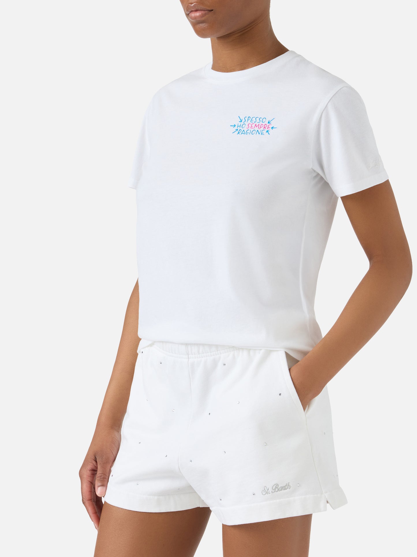 White Emilie T-shirt with Spesso ho sempre ragione embroidery