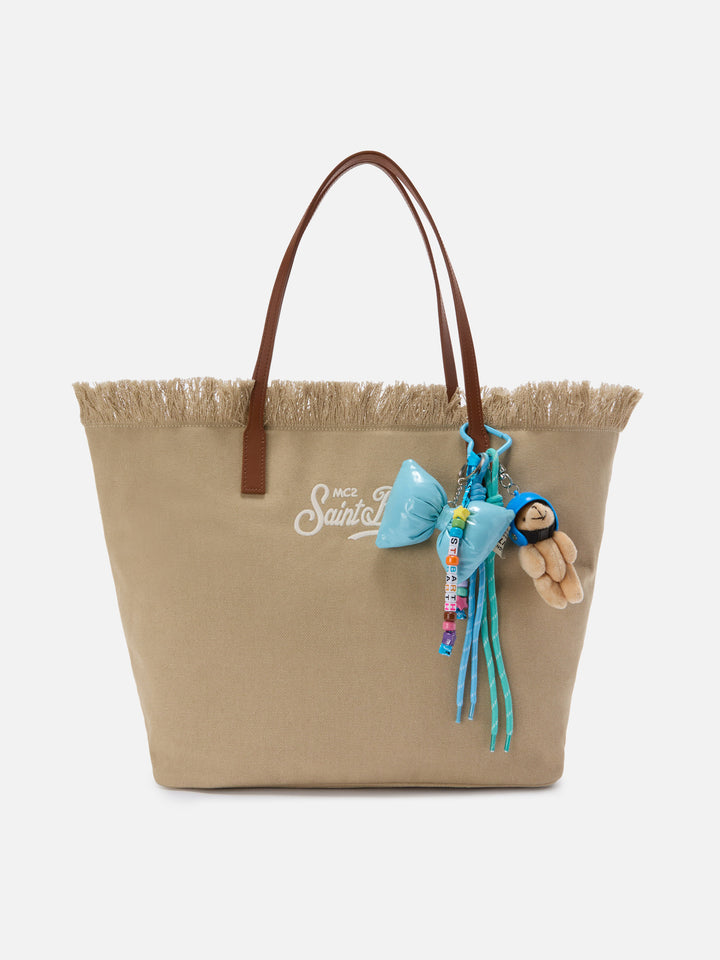 Funny Charm con fiocco imbottito e teddy decorativo