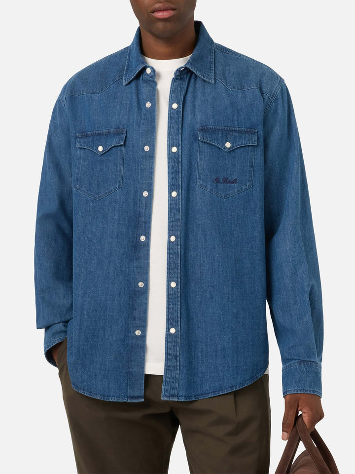 Chemise en denim blue Greg clair avec finition stone wash 
