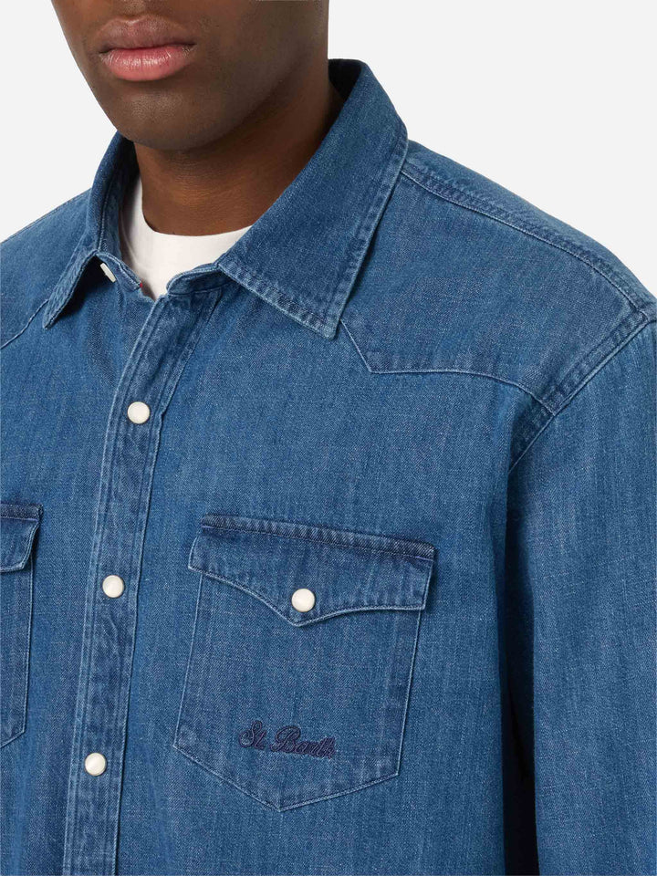 Chemise en denim blue Greg clair avec finition stone wash 