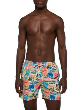 Costume mare lunghezza media Gustavia con stampa cartolina Ibiza | AI CO-CREATED DESIGN BY RICKDICK - POWERED BY RED-EYE