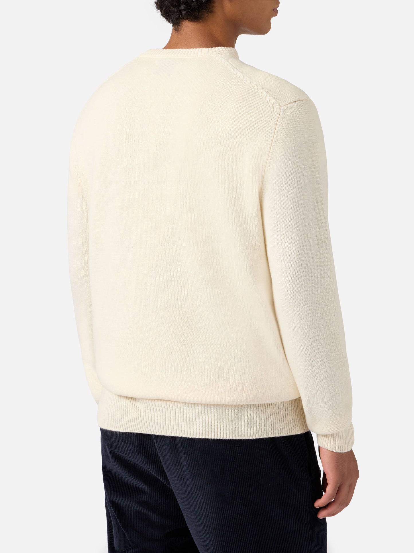 Heron sweater in white with St. Moritz Ski postcard jacquard