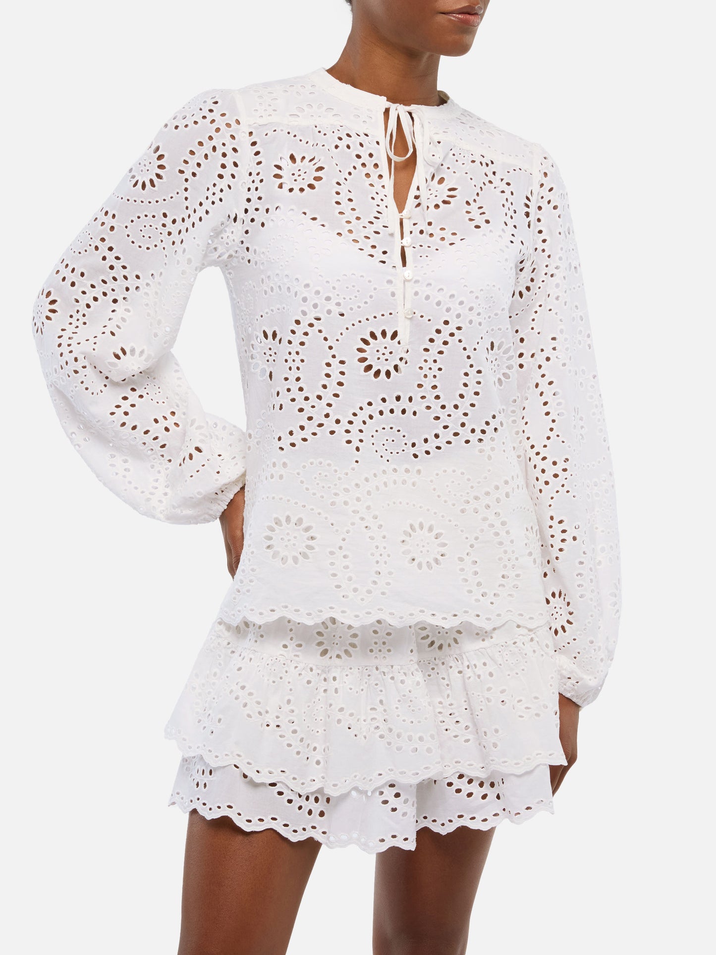 Harper blusa in Sangallo bianco