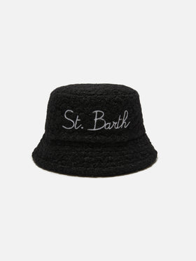 Cappello bucket in sherpa nero con ricamo frontale