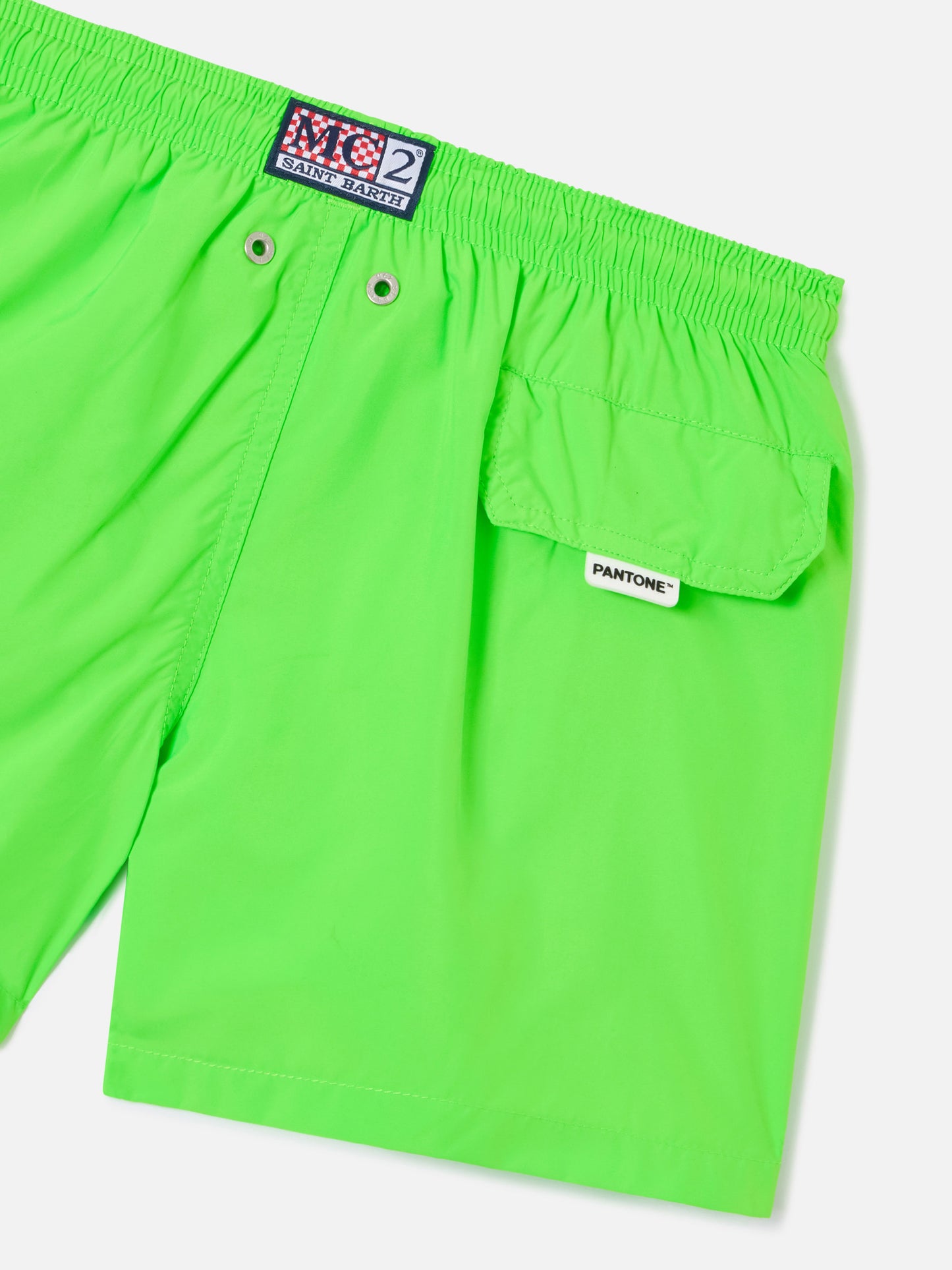 Short de bain garçon en tissu léger vert fluo Jean Lighting Pantone | PANTONE® SPECIAL EDITION 