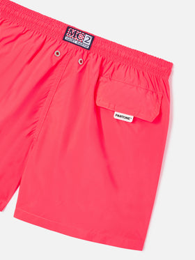 Bañador ligero rojo flúor para niño Lighting Pantone | PANTONE® SPECIAL EDITION 