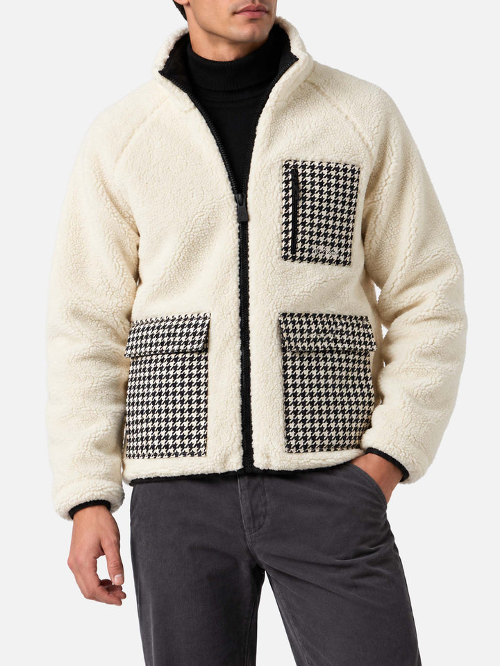Weiße Keystone Sherpa-Jacke mit aufgesetzten Taschen im Pied-de-Poule-Muster 