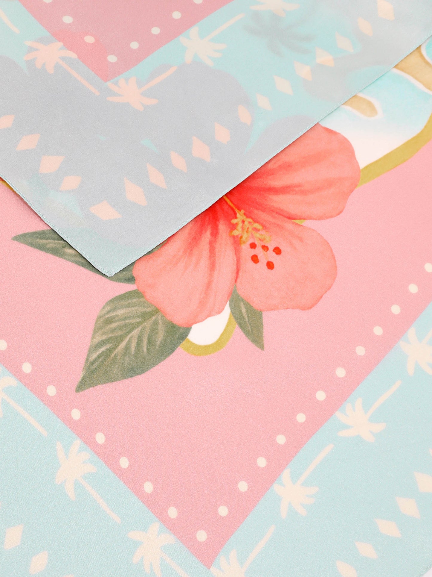 Foulard Kitana in seta con stampa mappa St. Barth
