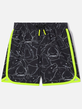 Bañador tipo shorts para niño con estampado de tiburones 