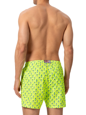 Lightweight fabric swim shorts Lighting with cocktail print