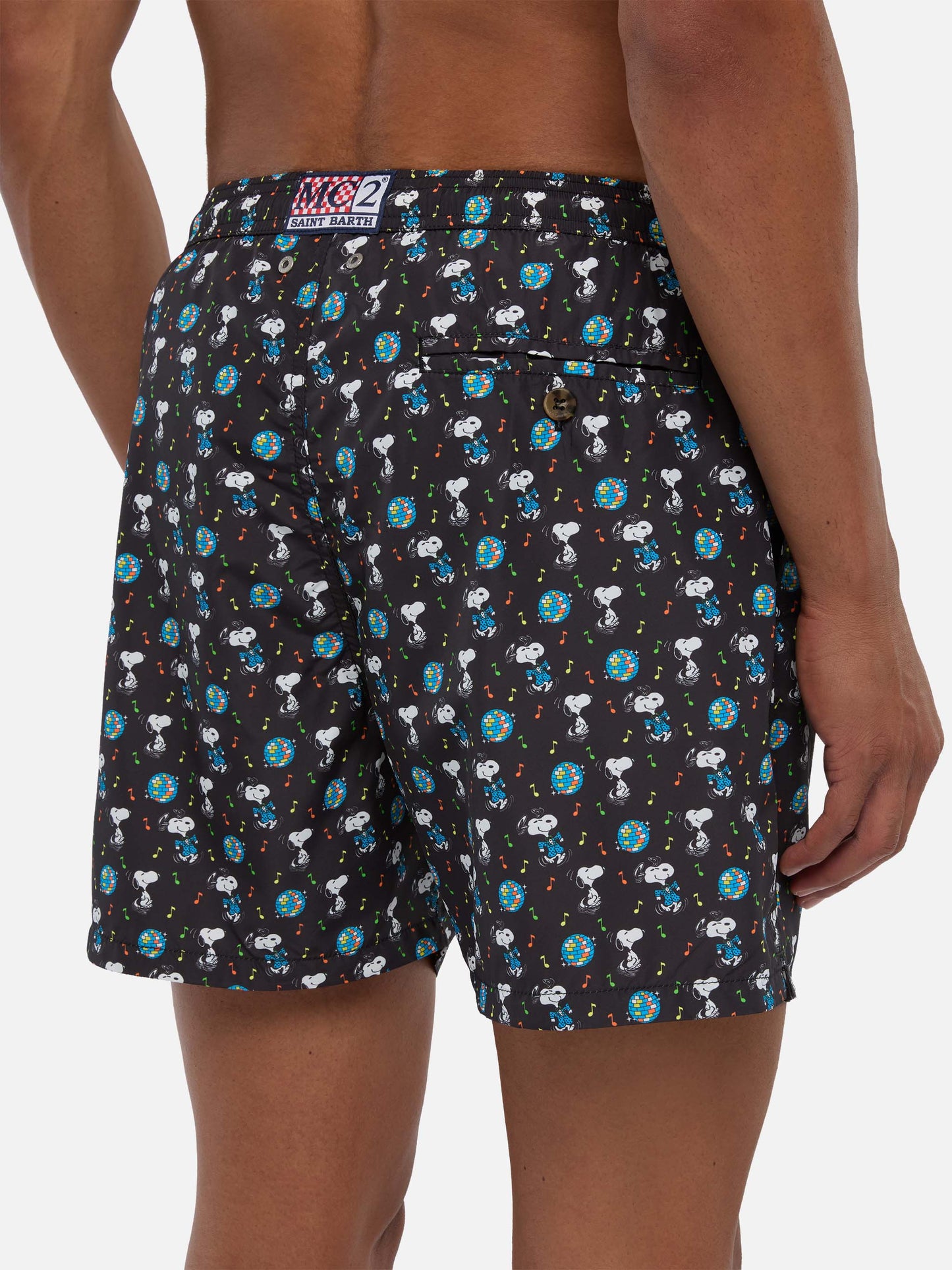Costume da bagno da uomo in tessuto leggero con stampa Snoopy| Edizione speciale Peanuts®