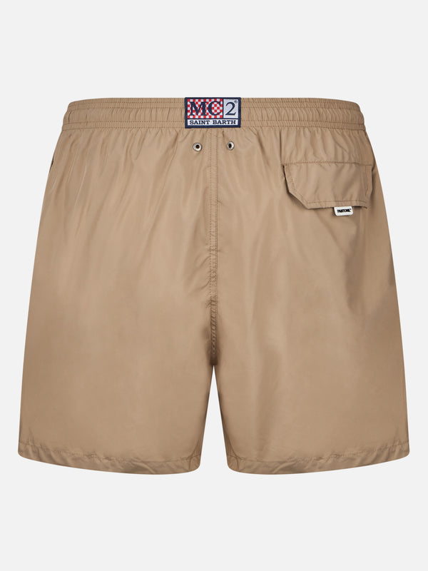 Herren-Badeshorts aus leichtem Stoff in Beige Lighting Pantone | PANTONE-SONDERAUSGABE