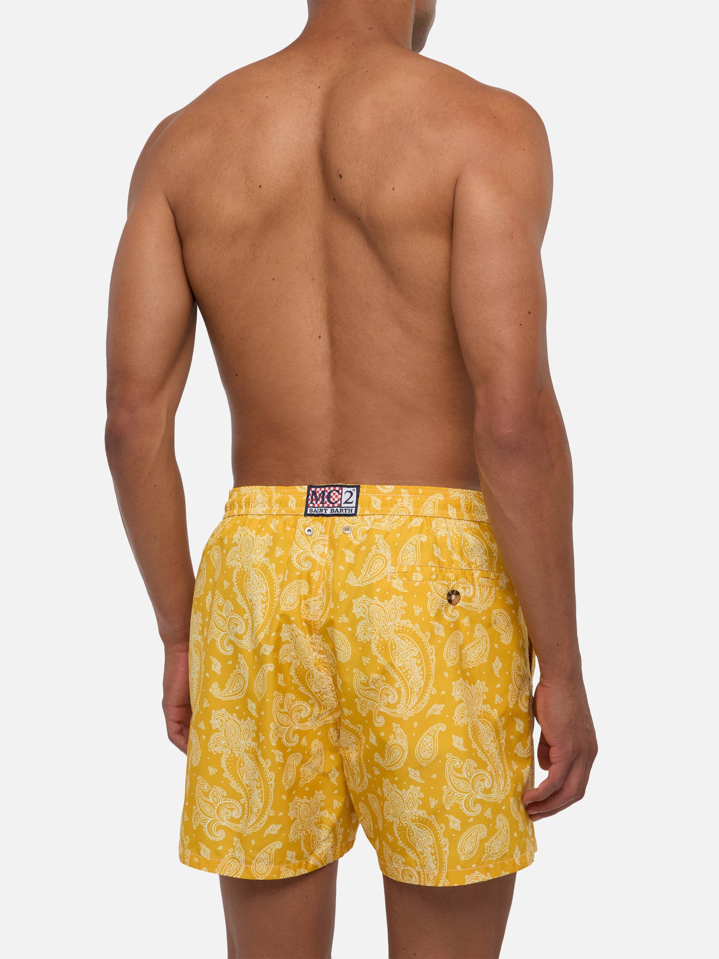 Costume da bagno da uomo in tessuto leggero con stampa paisley ocra